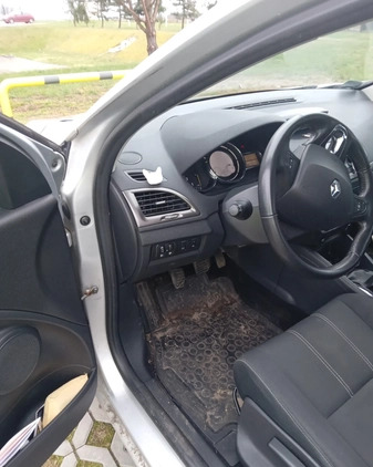 Renault Megane cena 28900 przebieg: 158000, rok produkcji 2016 z Trzebiatów małe 466